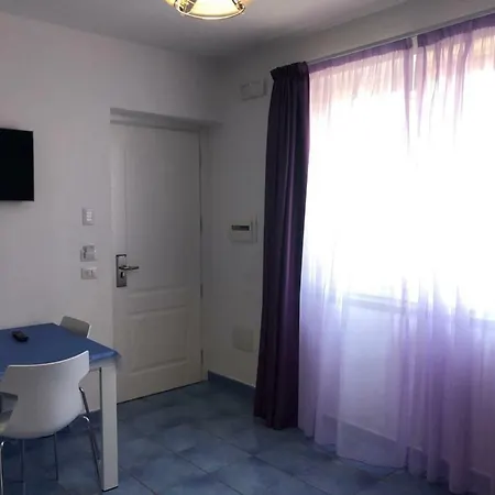 Apartamento Baia Garagliano 2